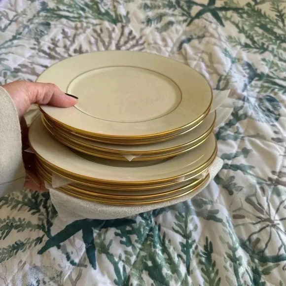 Vintage LENOX “HAYWORTH” Cosmopolitan Collection Salad Plate. - Picture 10 of 13